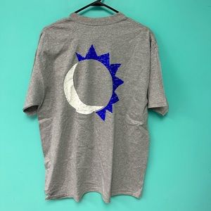 Way cool 90s marlboro sun and moon tee shirt